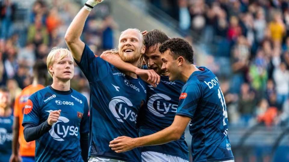 包含莫尔德主场战平,晋级不容乐观的词条 包含莫尔德主场战平,晋级不容乐观的词条